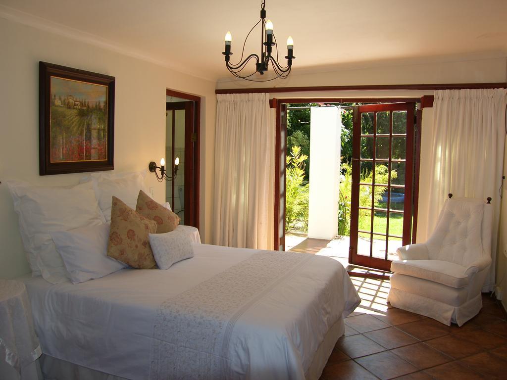 Sacred Mountain Lodge Noordhoek Exterior foto