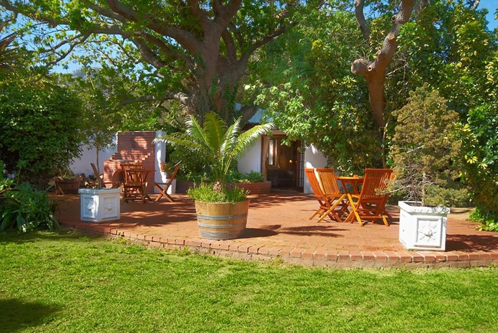 Sacred Mountain Lodge Noordhoek Exterior foto