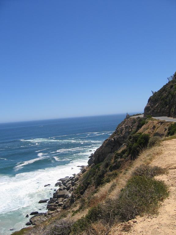 Sacred Mountain Lodge Noordhoek Exterior foto