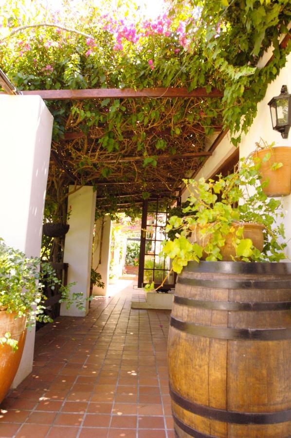 Sacred Mountain Lodge Noordhoek Exterior foto